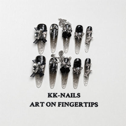 Midnight Heirloom Press-On Nails//A2