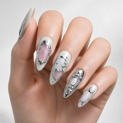 Frosted Silver Heart/B10