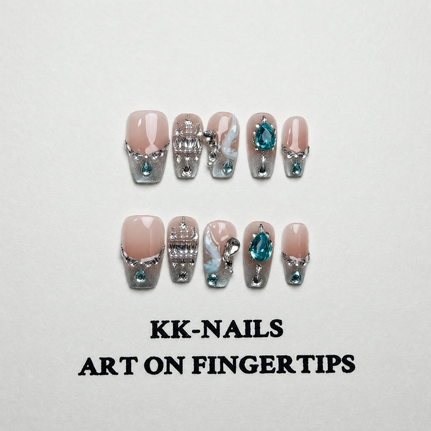 Aqua Crown Luxe Press-On Nails//A4